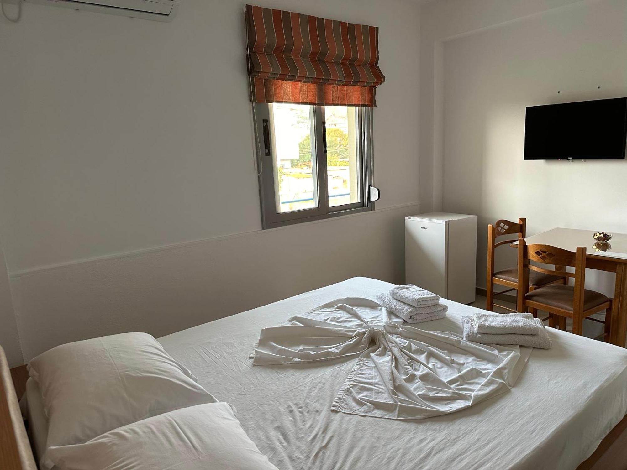 River Bridge Private Room Gjirokaster Ngoại thất bức ảnh